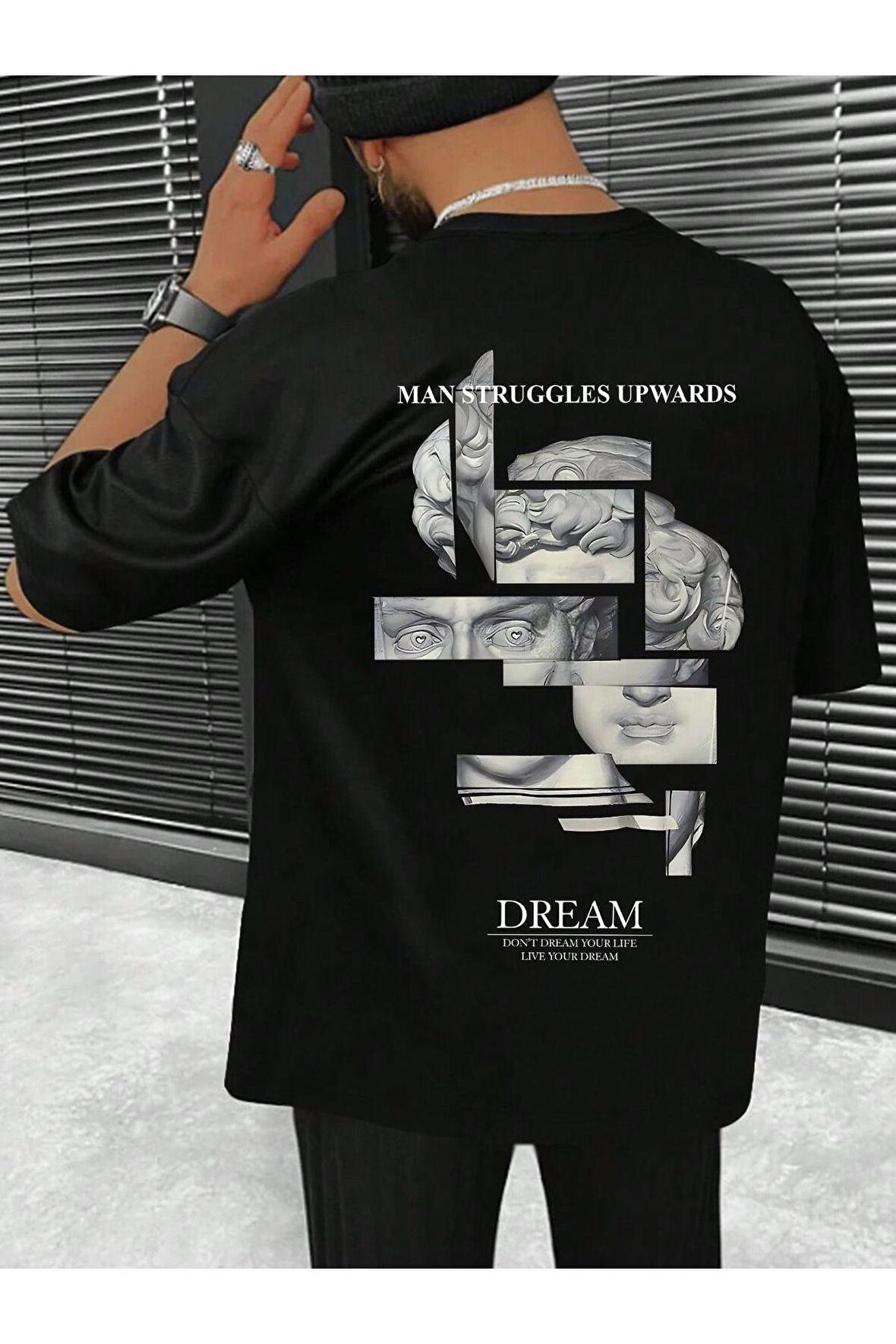 Unisex Man Struggles Yazılı Tshirt