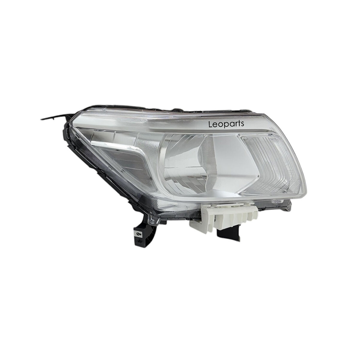 LEOPARTS Nissan Navara Far Lambası Sağ (Merceksiz) 2015-2020 26010-4JA0B