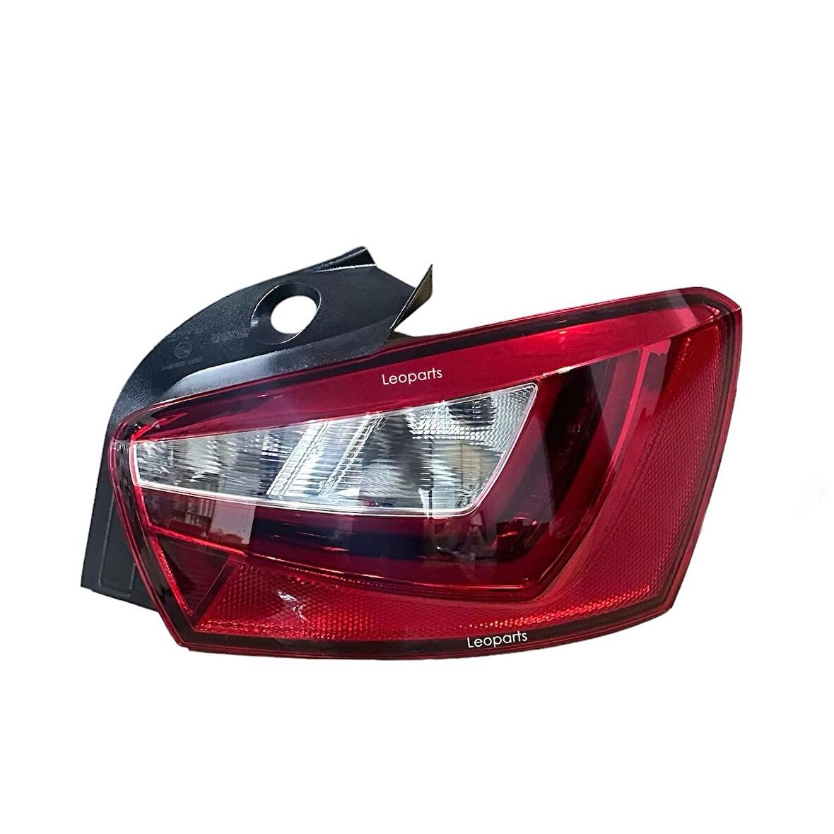 LEOPARTS Seat İbiza Stop Lambası Dış Sağ 2012-2017 (Ledli) 6J4945096L