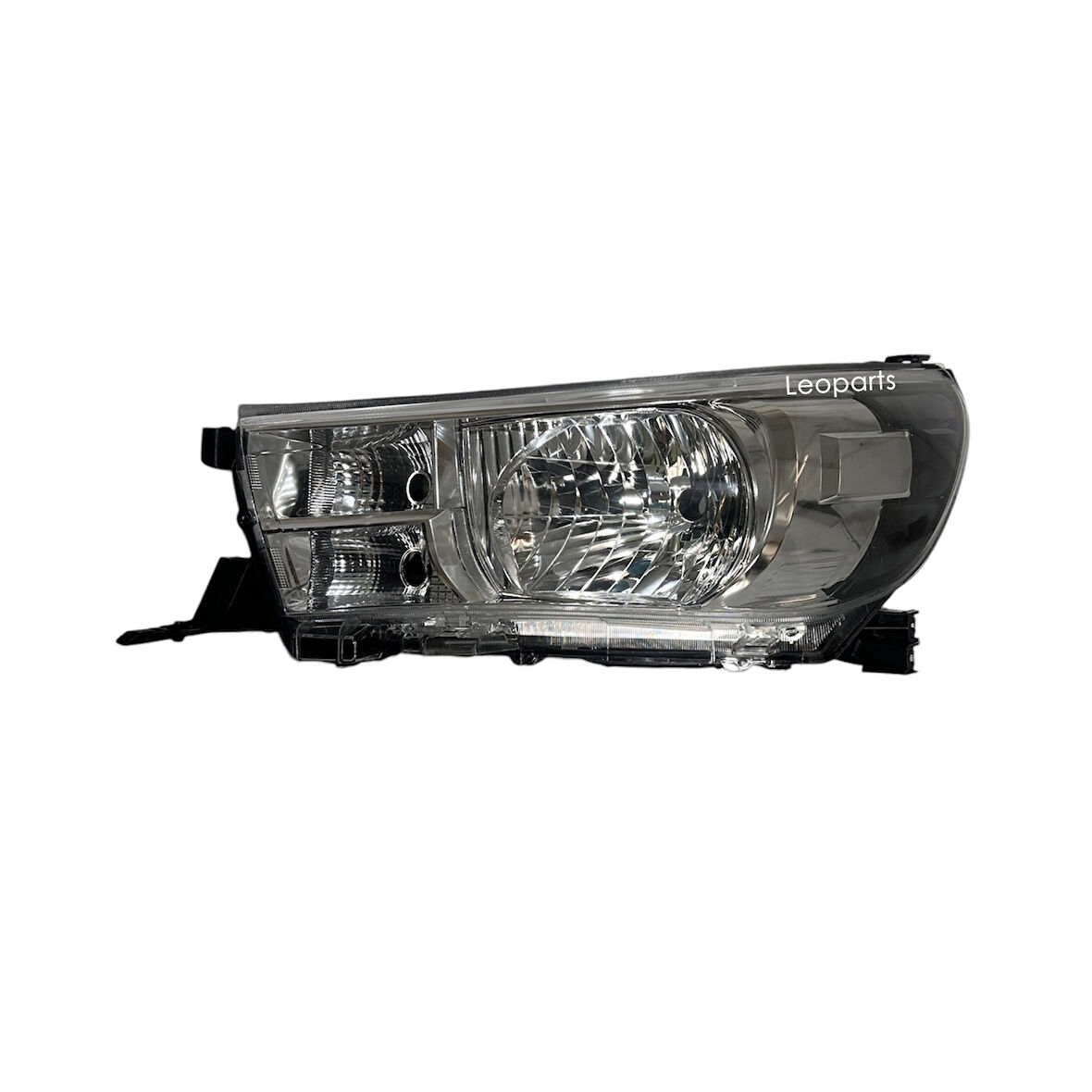 LEOPARTS Toyota Hilux Revo Far Lambası Sol (Ledsiz) 2016-2021 Sol 81150-0K690