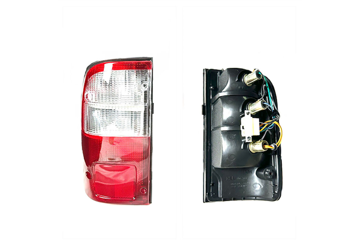 LEOPARTS Toyota Hilux LN145 Stop Lambası Sol 1998-2001 81560-35130