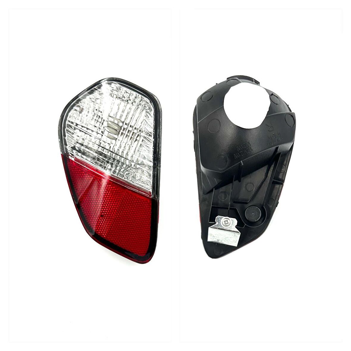 LEOPARTS Mitsubishi Outlander Arka Tampon Reflektörü Sağ 2015-2019 8337A154