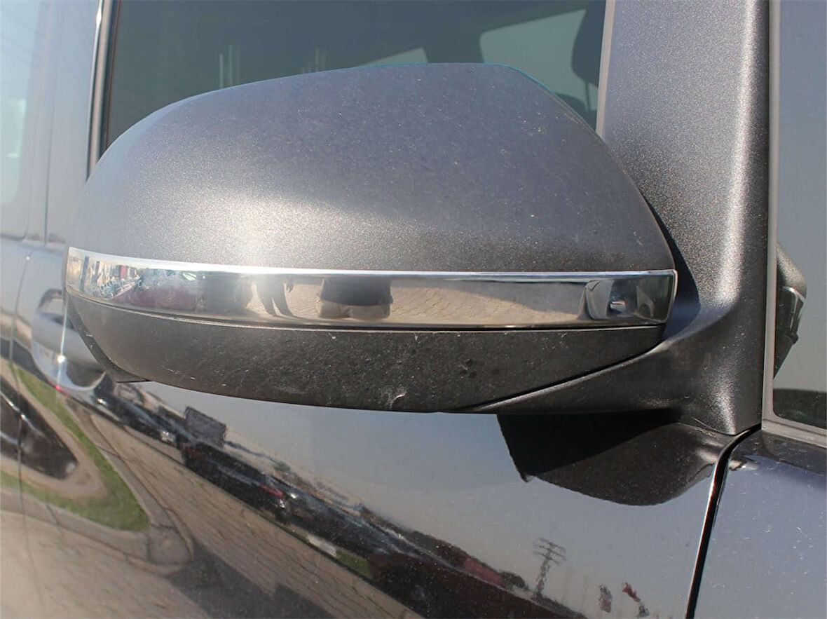 Mercedes Vito Ayna Kapağı Alt Çıtası 2 Prç 2015 ve Sonrası