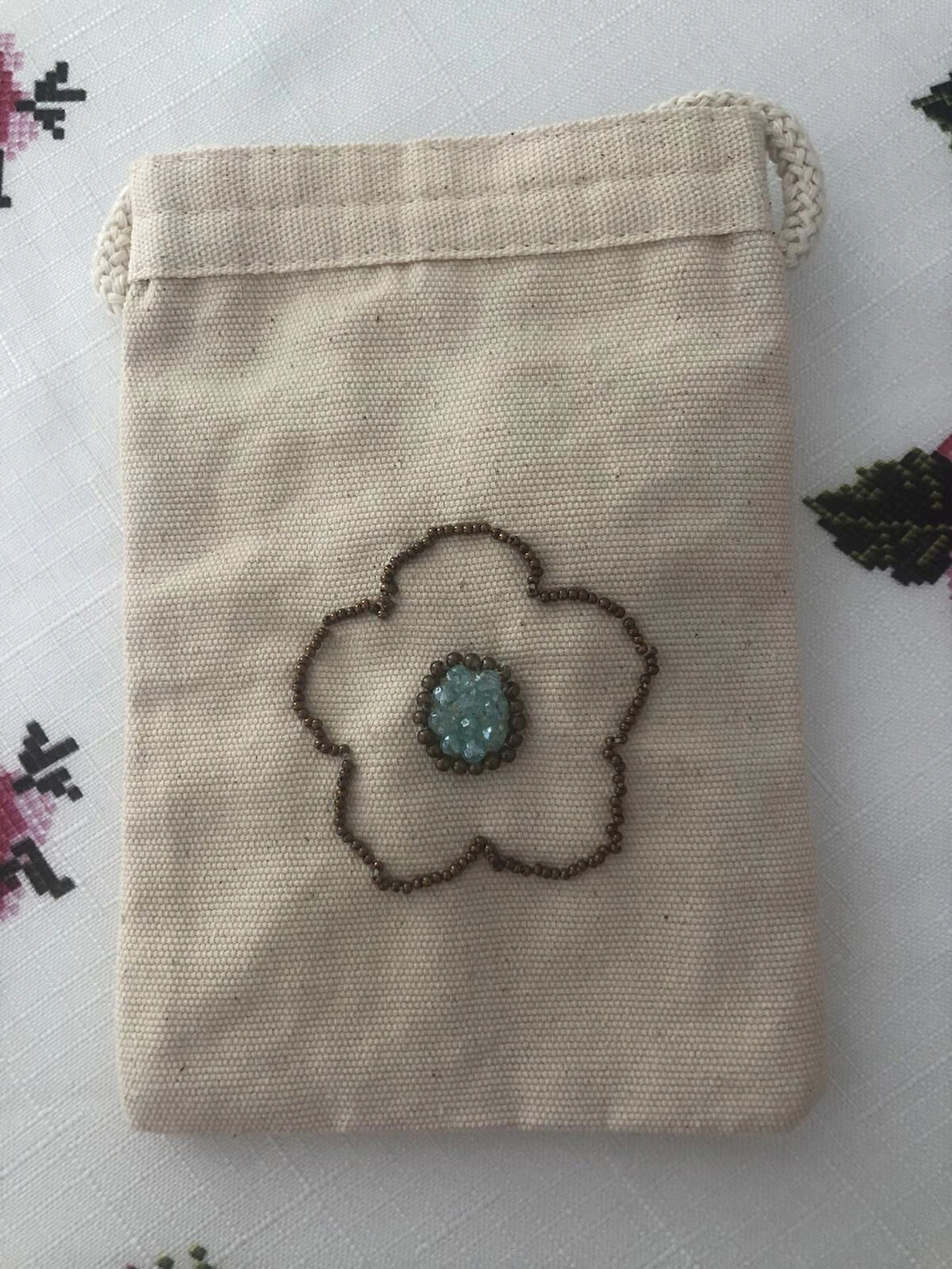 Çiçek Modelli Telefon Çantası