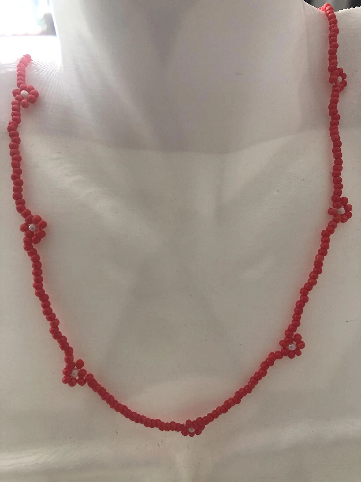 Lim10lubahçe Kırmızı Çiçekli Boncuk Kolye