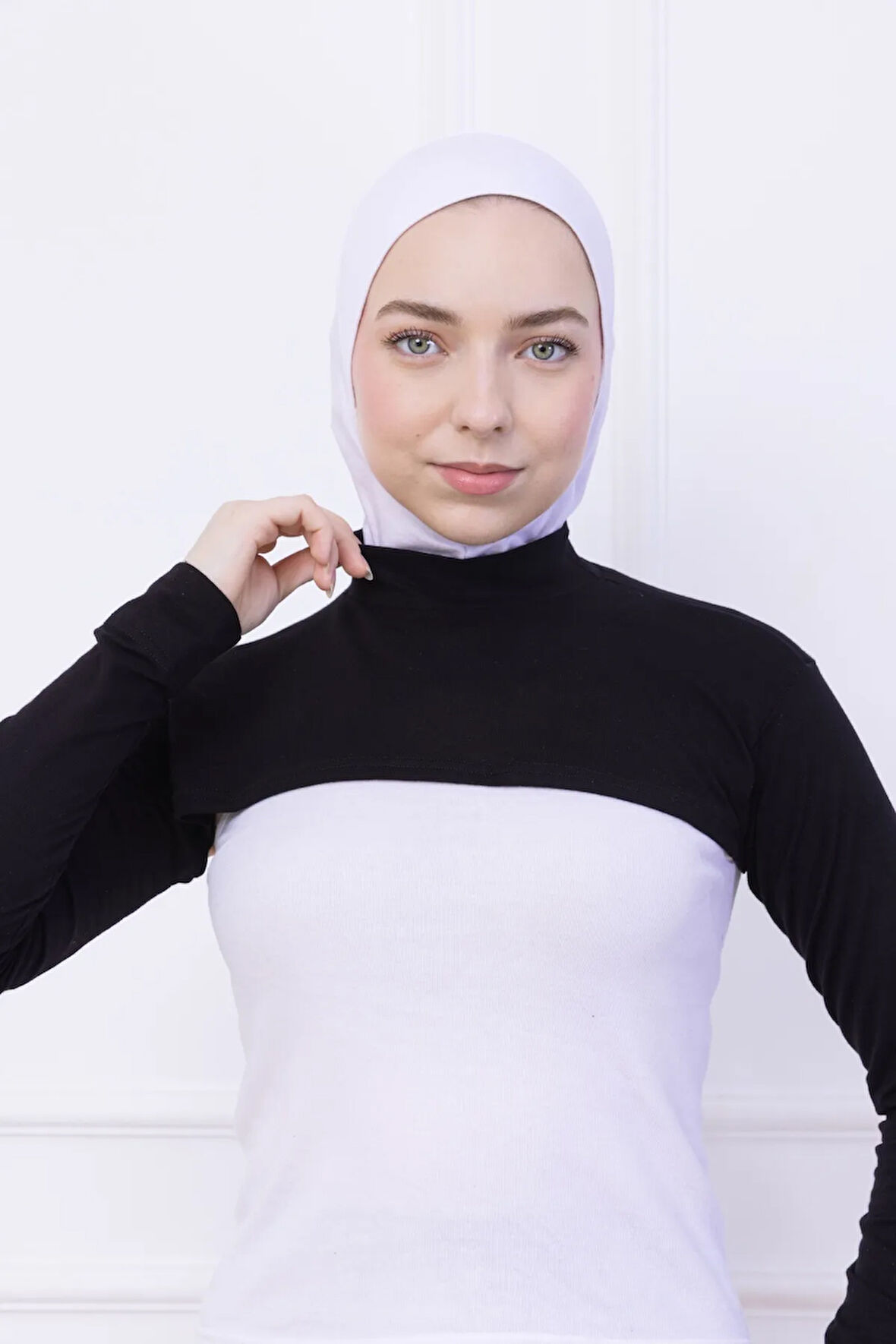 Balıkçı Yaka Boyunluklu Kolluk Siyah - Likralı Dik Yakalı Kadın Body Tesettür Crop Bolero