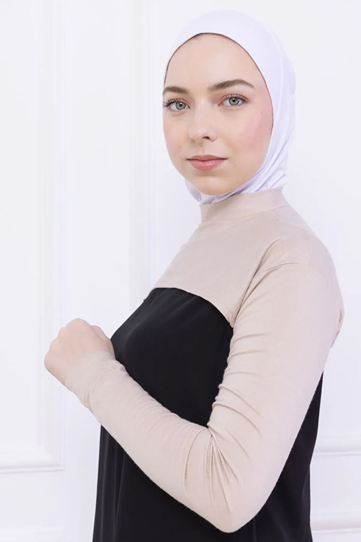 Balıkçı Yaka Boyunluklu Kolluk Bej - Likralı Dik Yakalı Kadın Body Tesettür Crop Bolero