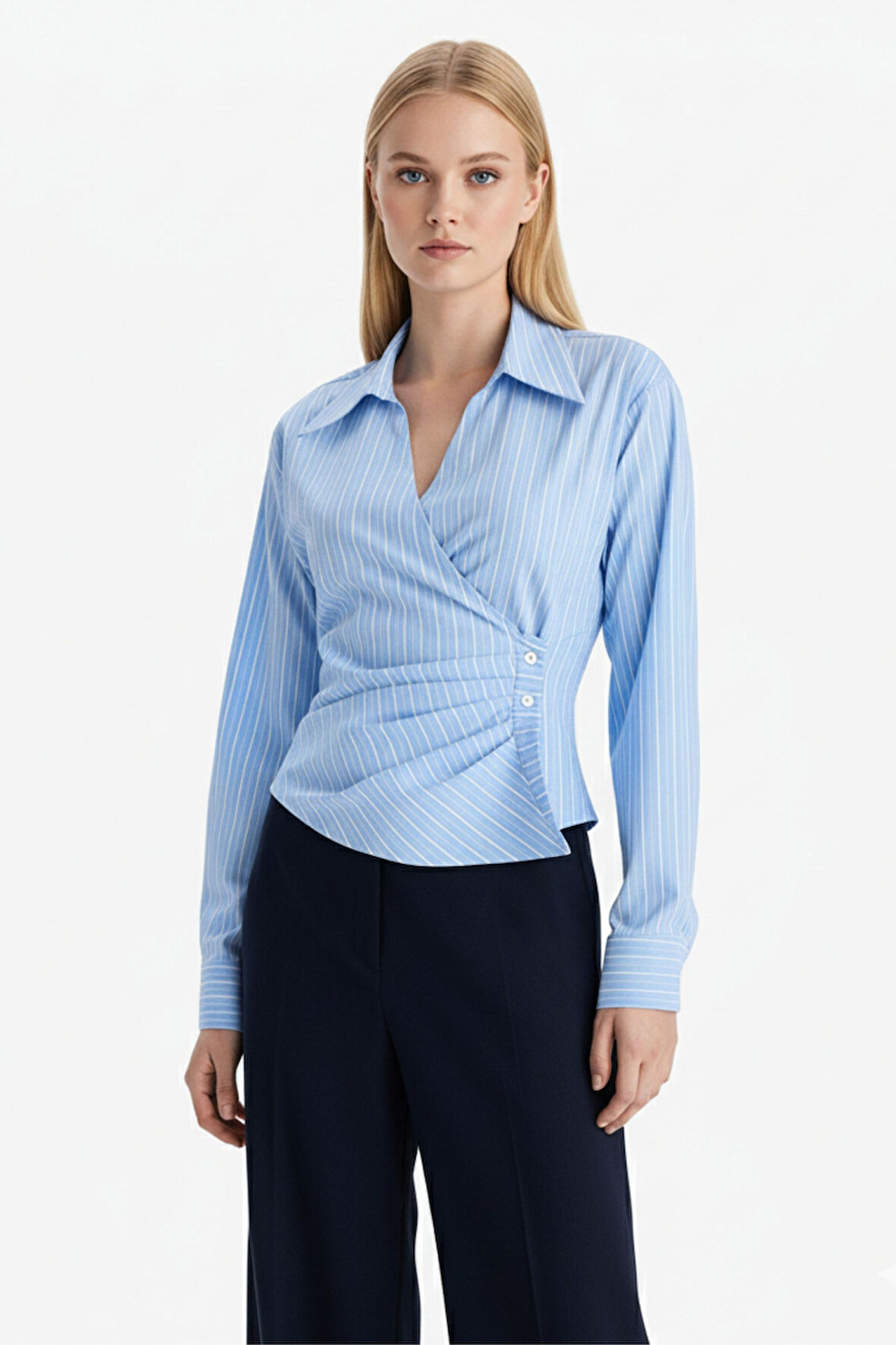 Kadın Mavi Kruvaze Regular Fit V Yaka Çizgili Bengalin Uzun Kollu Gömlek - Kadın Gömlek