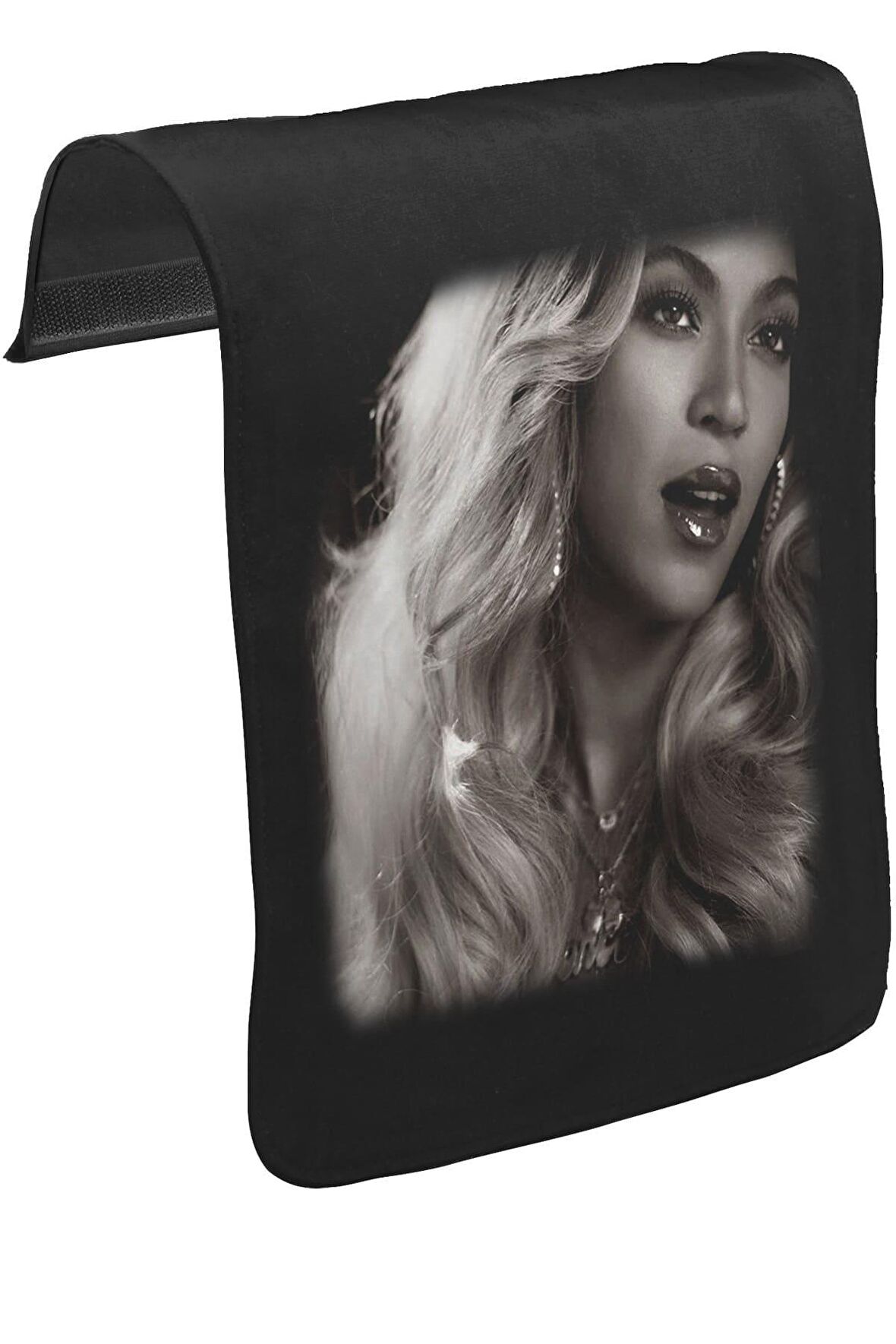 Beyonce - Star Unisex Siyah Tak-Çıkar Postacı Çanta Kapağı CK-940