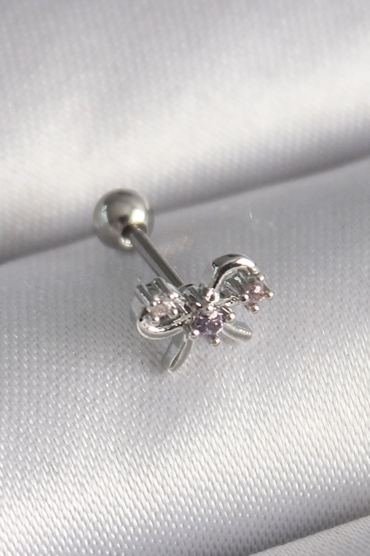 316L Çelik Gümüş Renk Zirkon Taşlı Kurdele Tragus Piercing - Lisinya