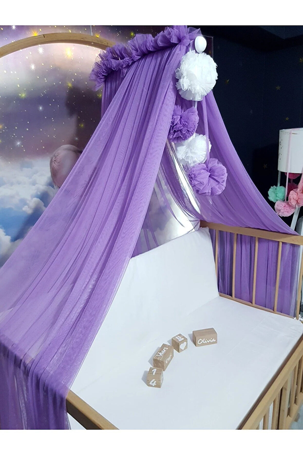 Bebek Lüks Cibinlik Takımı - Lila ve Beyaz Dört Ponponlu - 6 Metre Likra Tül (Aparat Dahil)