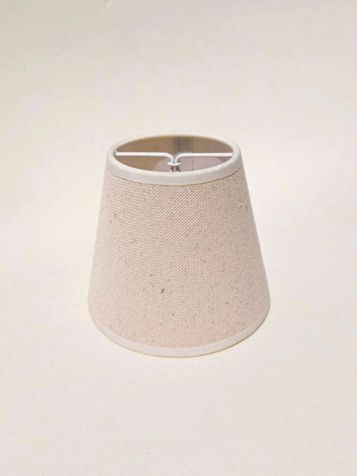 Mini Boy Maşalı Avize Abajur Başlığı – Mum Ampul Üstüne Takılır, 14 cm Alt Çap, 12 cm Yükseklik (Bej, Buldan Bezi Kumaş)