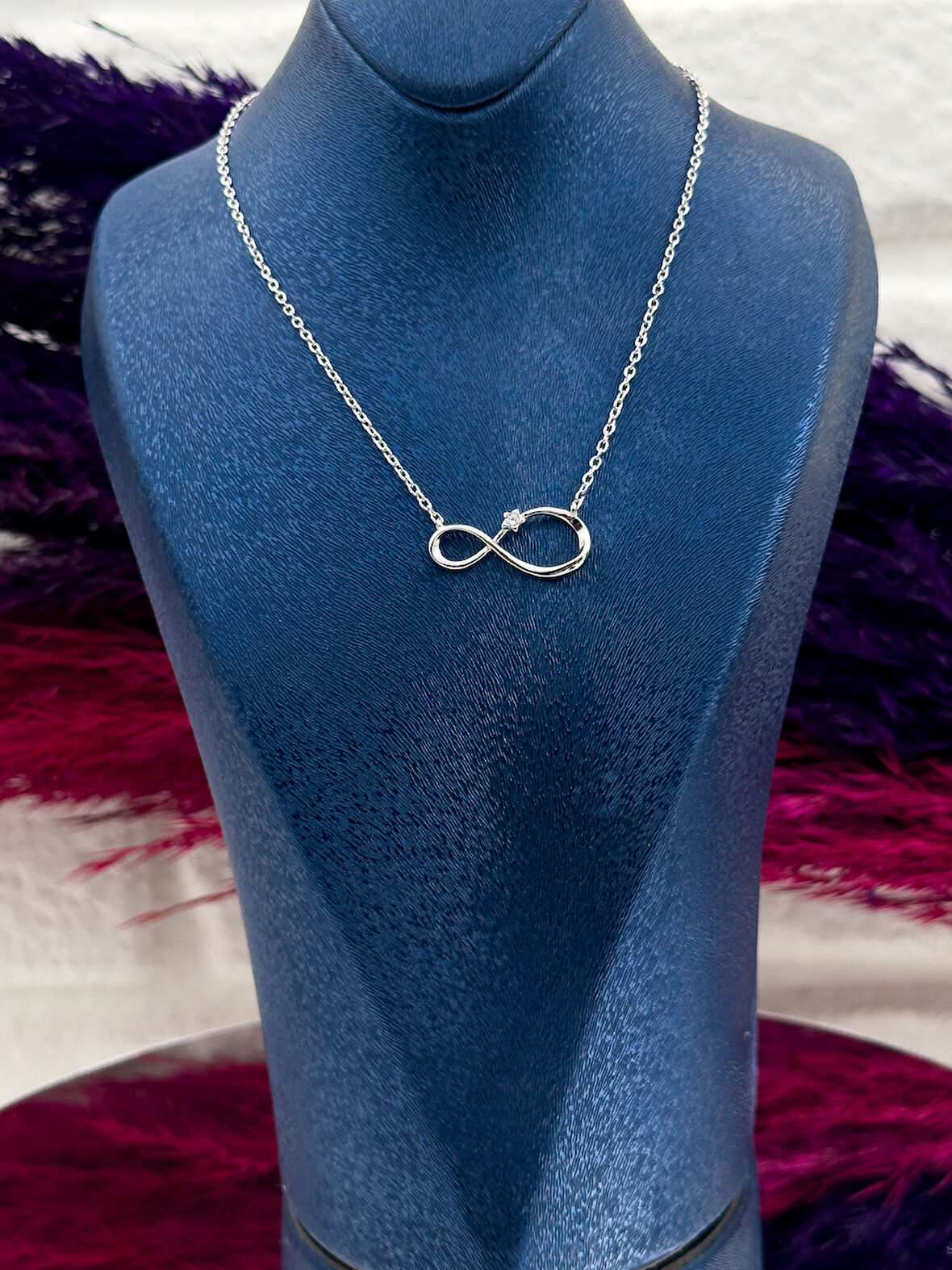 925 Ayar Gümüş Zirkon Taşlı Sonsuzluk Modeli Zarif Kadın Kolye