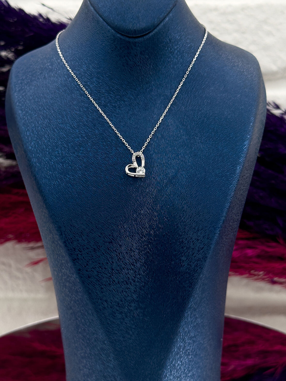 925 Ayar Gümüş Kalpli Tasarım Tektaş Desenli Popüler Kadın Kolye