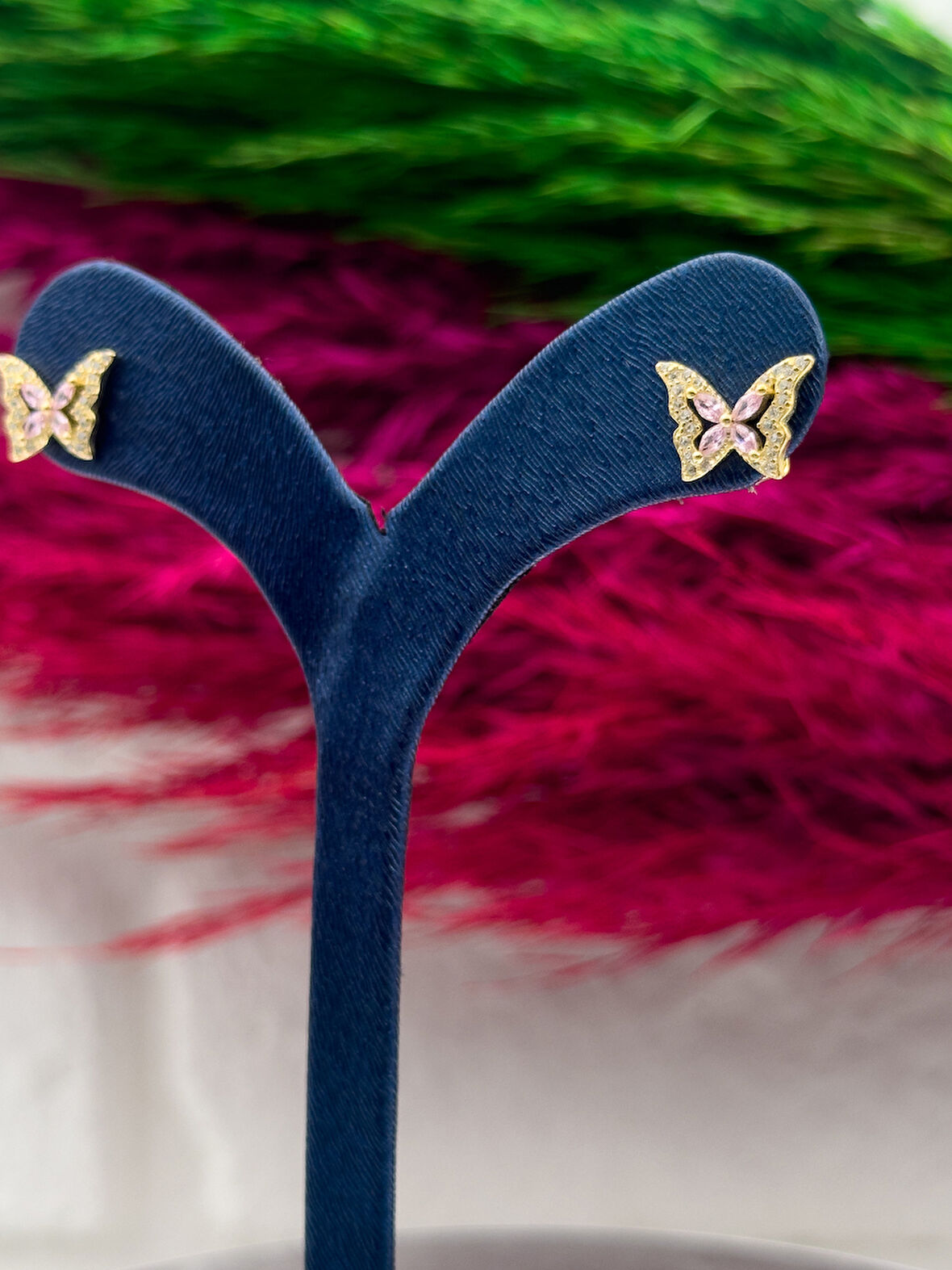 925 Ayar Gümüş Özel Tasarım Gold Renk Kelebek Modeli Trend Kadın Küpe