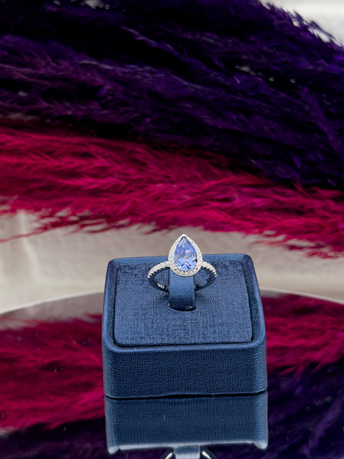 925 Ayar Gümüş Damla Mistik Topaz Taşlı Zarif Kadın Yüzük