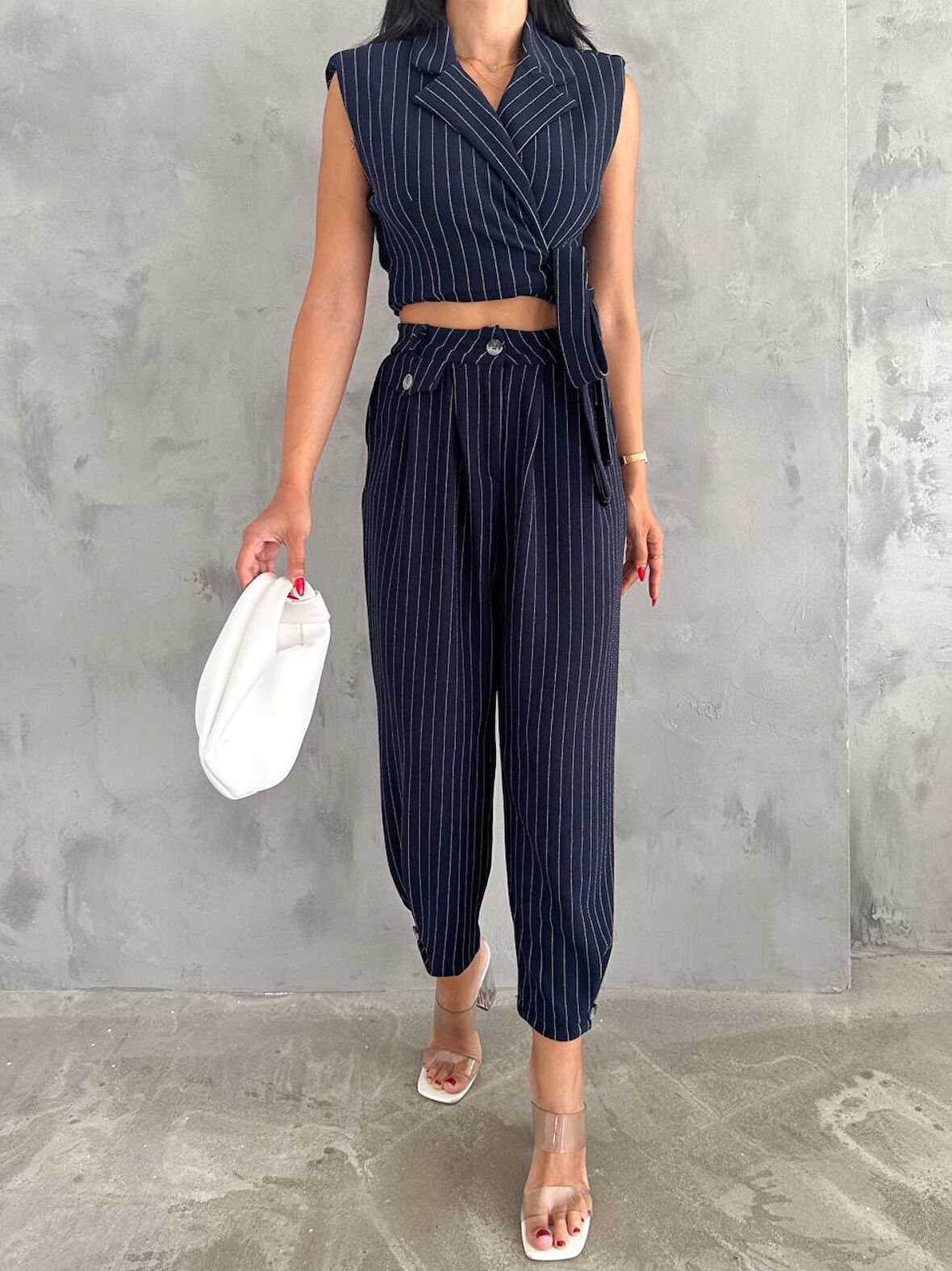 Livizmir Moda Kadın örme Krep Kumaş çizgi Desenli Kuşak Detaylı Ceket Ve Pantolon Takım