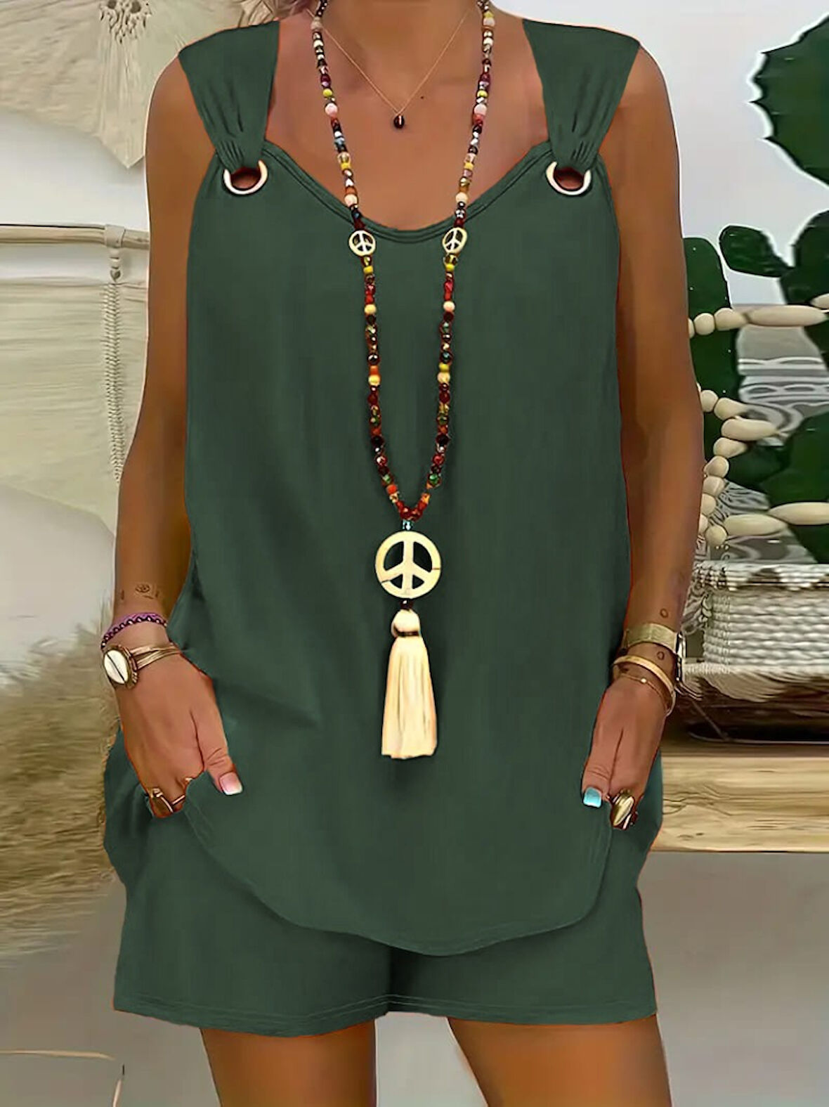 Livizmir Moda Kadın Sıfır Kol V Yaka Kuş Gözü Detay Bluz Short Aerobin Ikili Takım