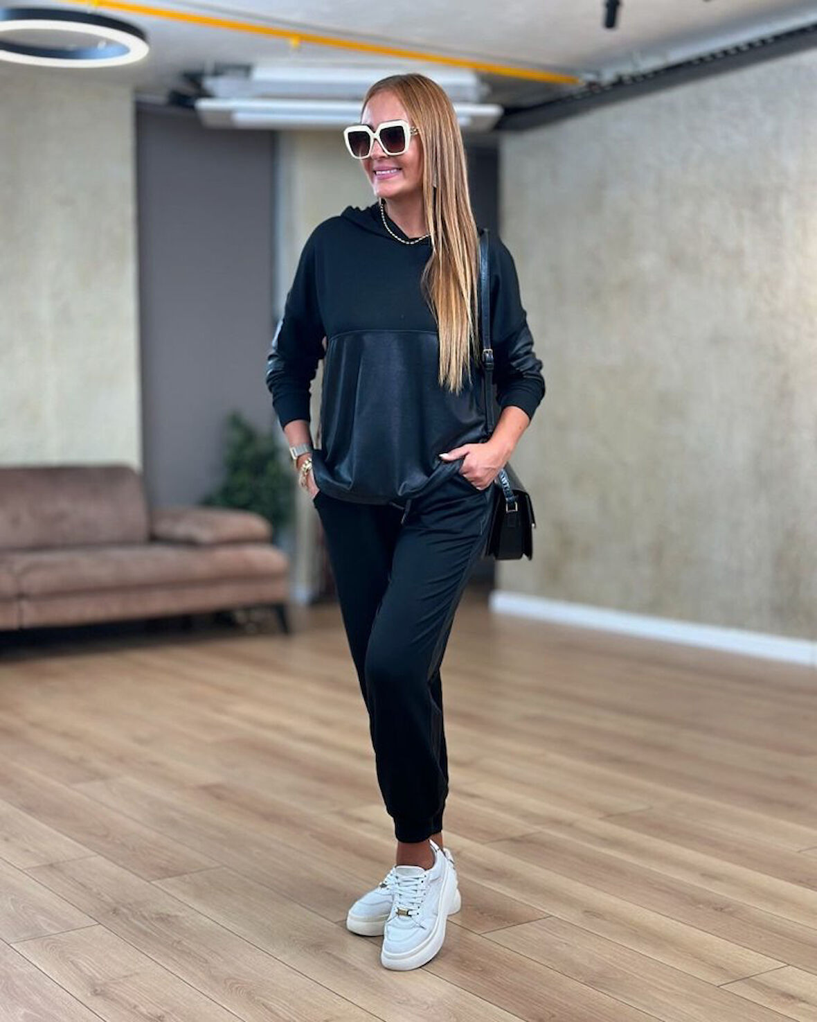 Livizmir Moda Kadın Uzun Kollu Kapüşonlu Oversize Sweat Ve Pantolon Ikili Takım