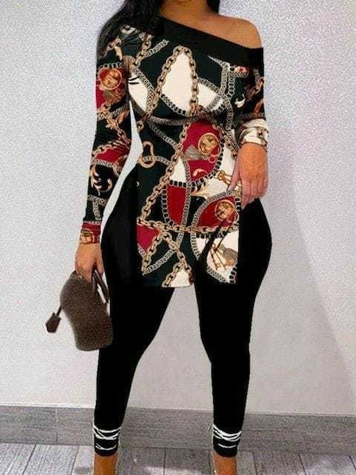 Livizmir Moda Kadın Uzun Kollu Zincir Desen Tek Omuz Düşük Mikro Bluz