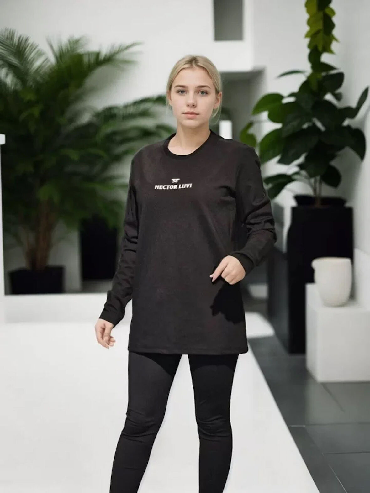 Livizmir Moda Unisex Bisiklet Yaka Uzun Kollu T-Shirt - Siyah