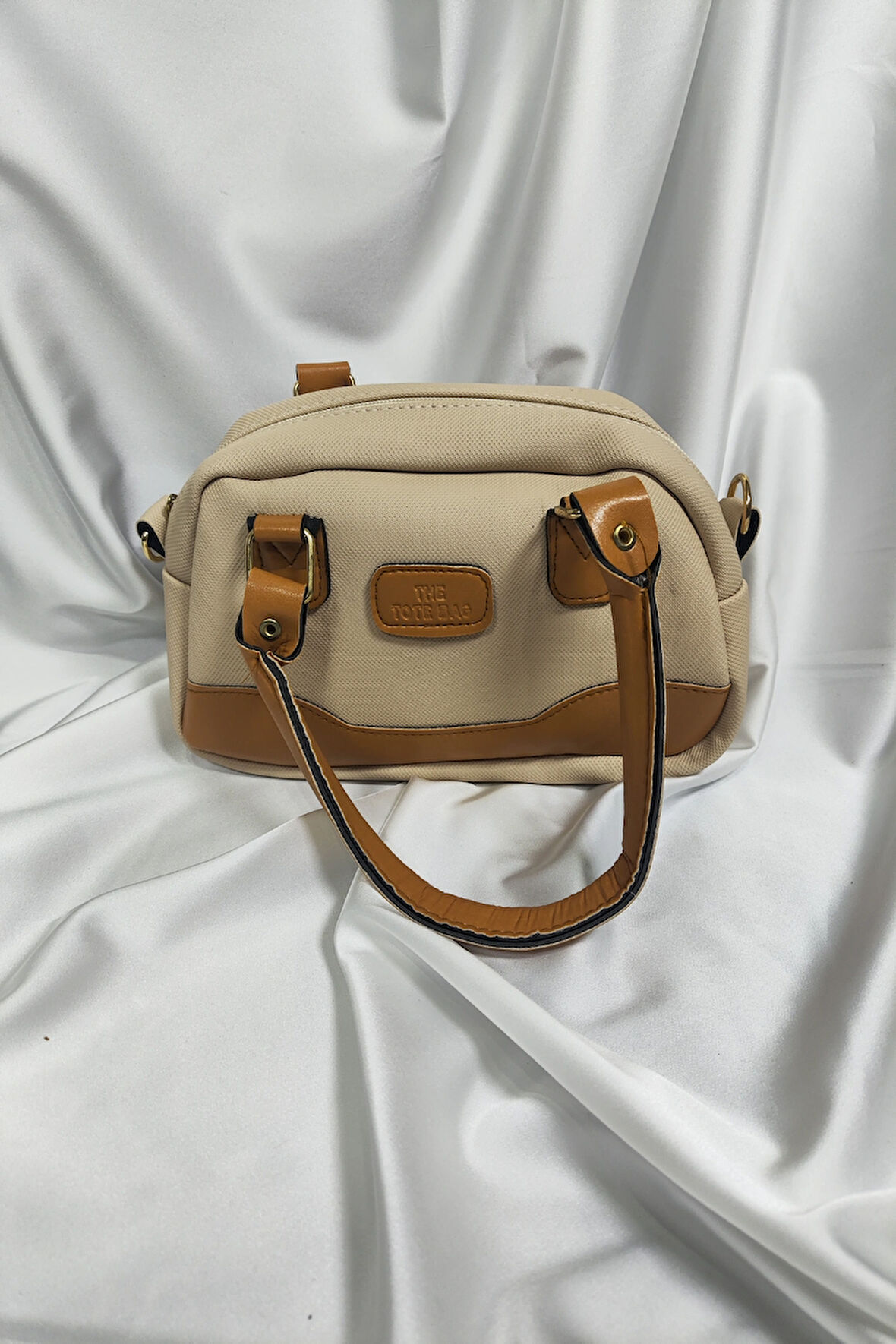 Kadın Çantası, Fermuaralı, Elde ve Omuz Askılı, Bej Sütlü Kahve