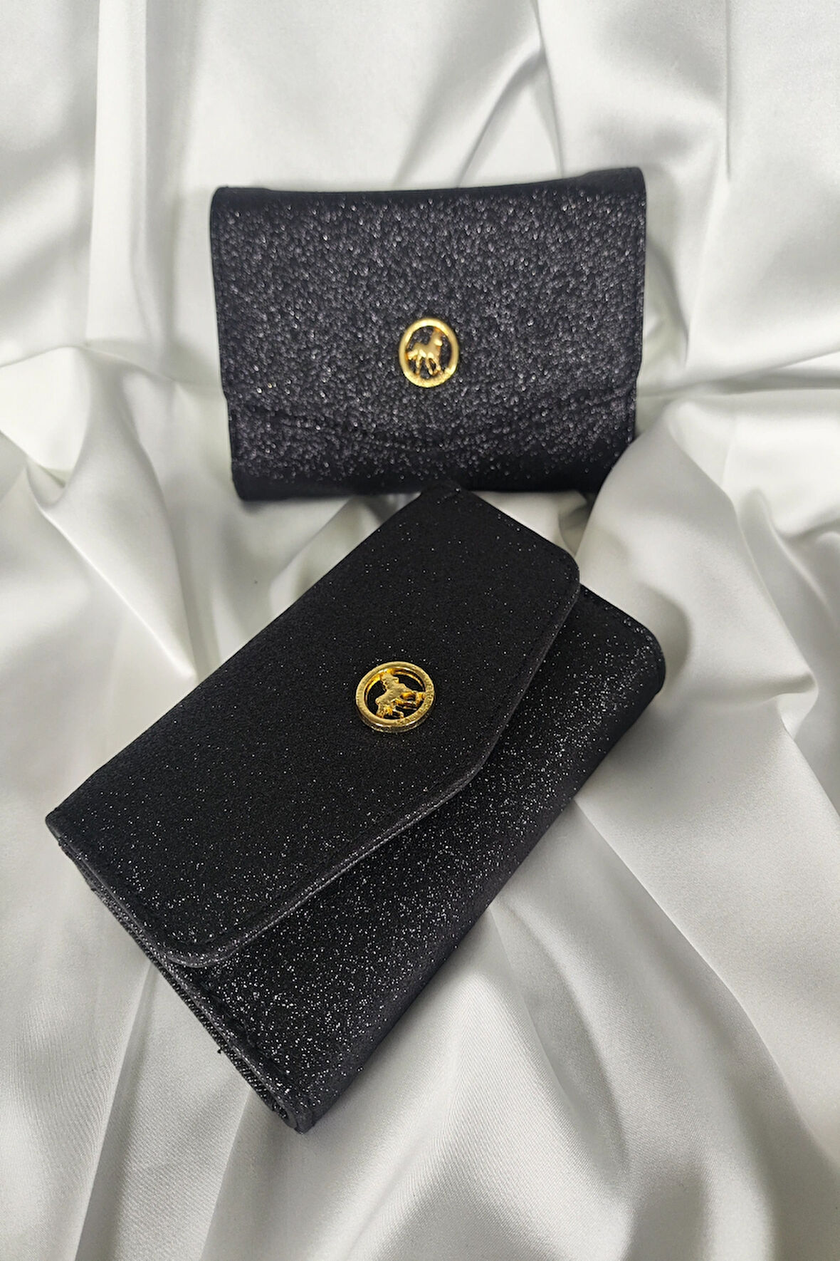 Simli Siyah Kadın Cüzdanı Çıtçıtlı Kapaklı, Bozuk Para Gözlü, Kartlık Bölmeli