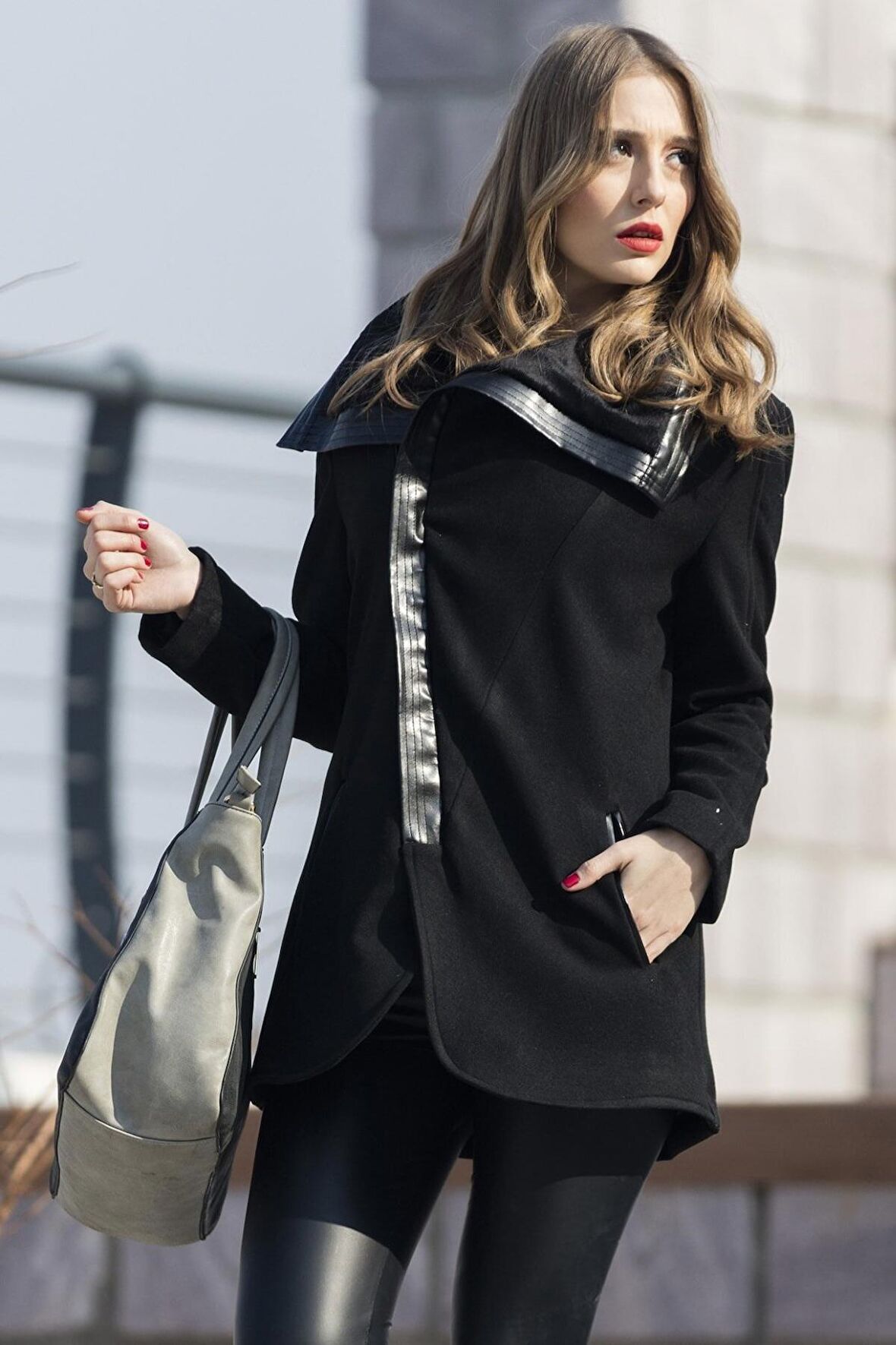 Barbora Günlük Kışlık Kaşmir Yaka Kadın Kaban 821siyah12