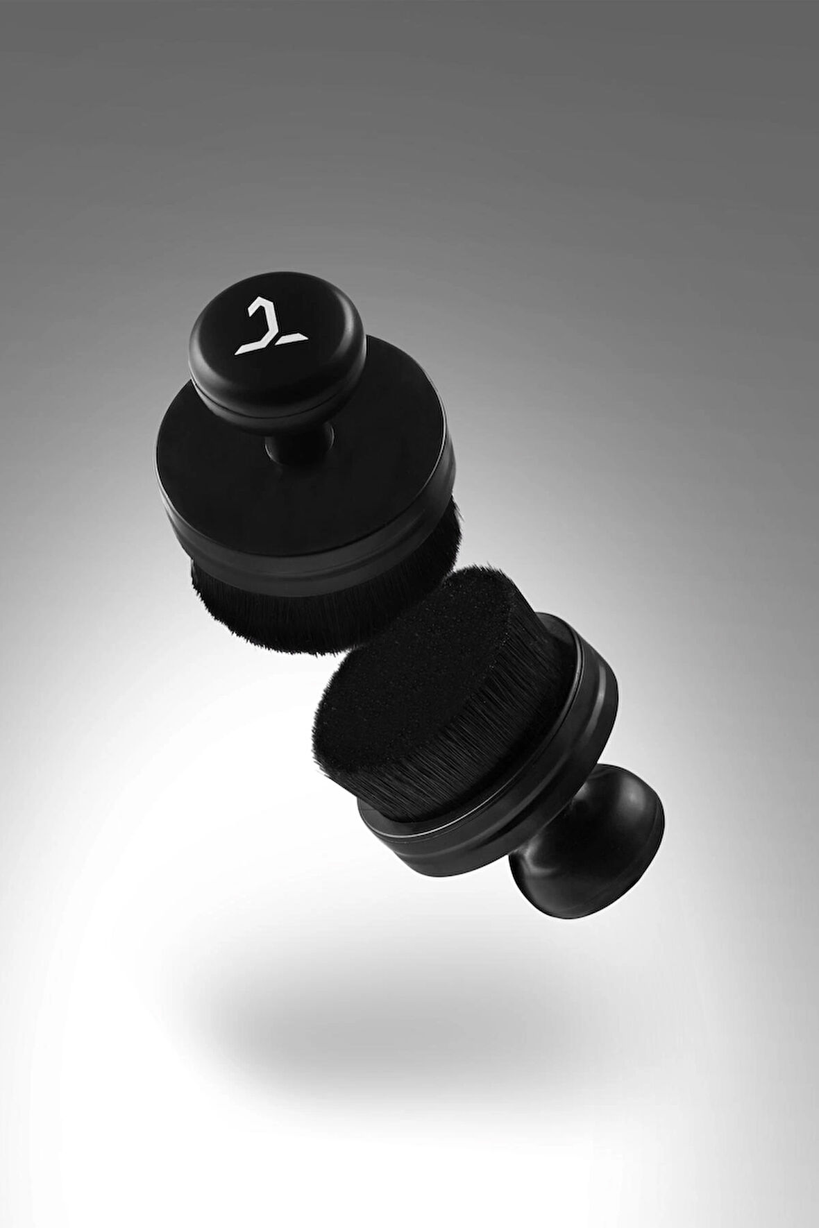 T-SHINE PRO YENİ NESİL LASTİK PARLATMA APLİKATÖRÜ