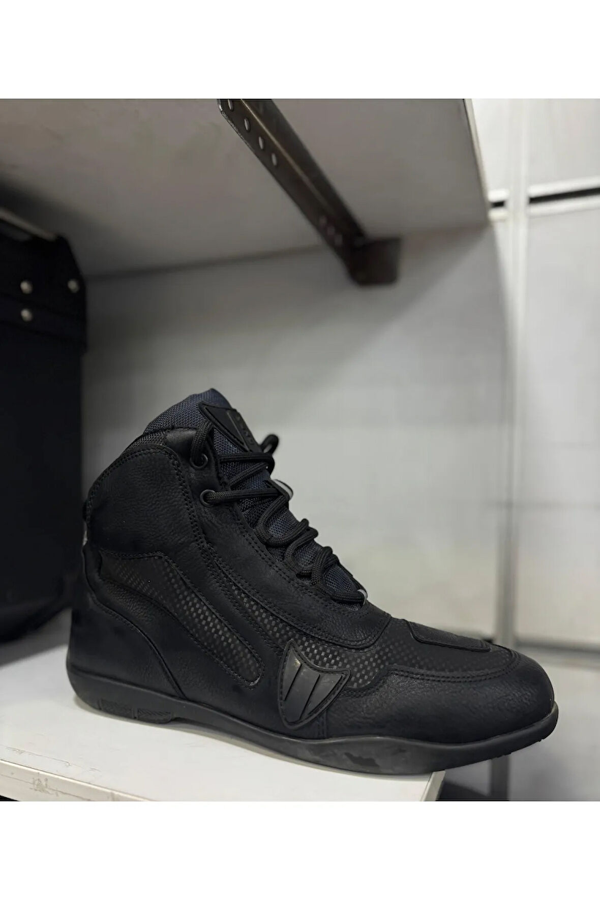 MACAN AIR WINTER SİYAH BOT