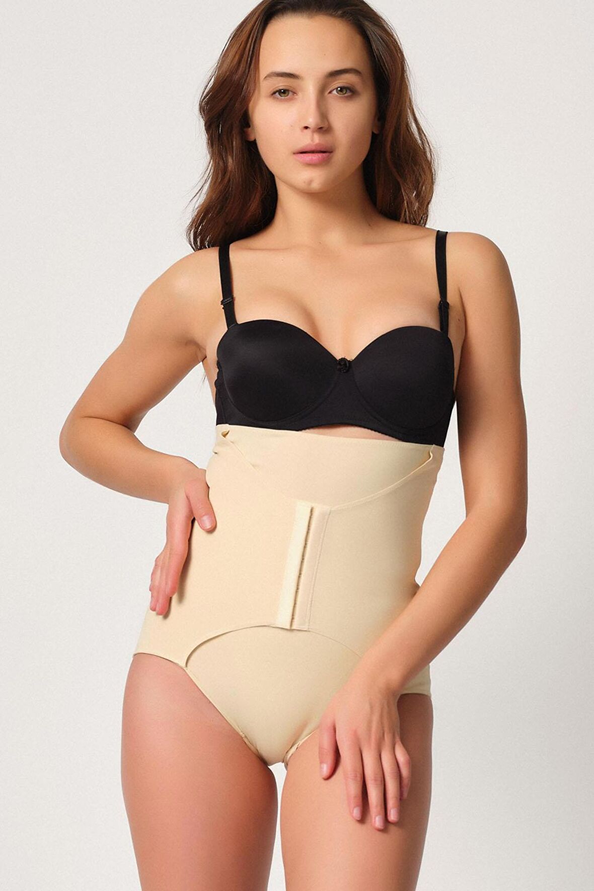 Agraflı Lazer Mideli Slip Kadın Külot Korse 2932