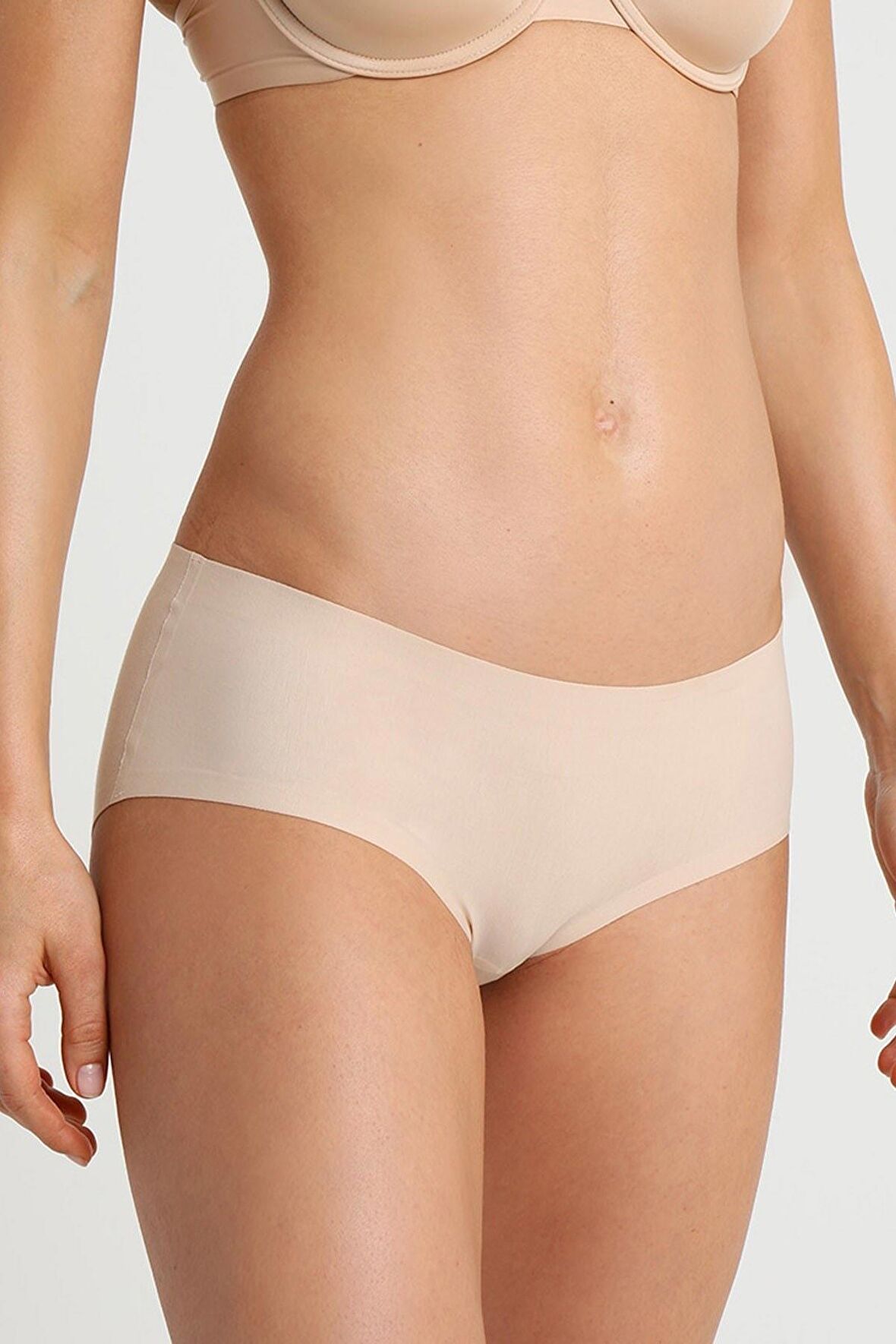 Kadın Lazer Kesim Külot Korse 2702 Ten