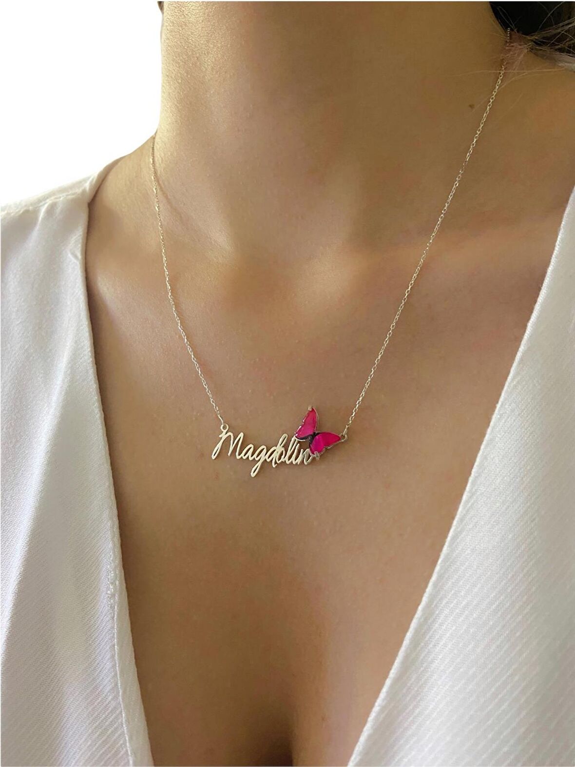 Üç Boyutlu Kırmızı Kelebek Özel Font İsim Yazılı 925 Gümüş Kolye