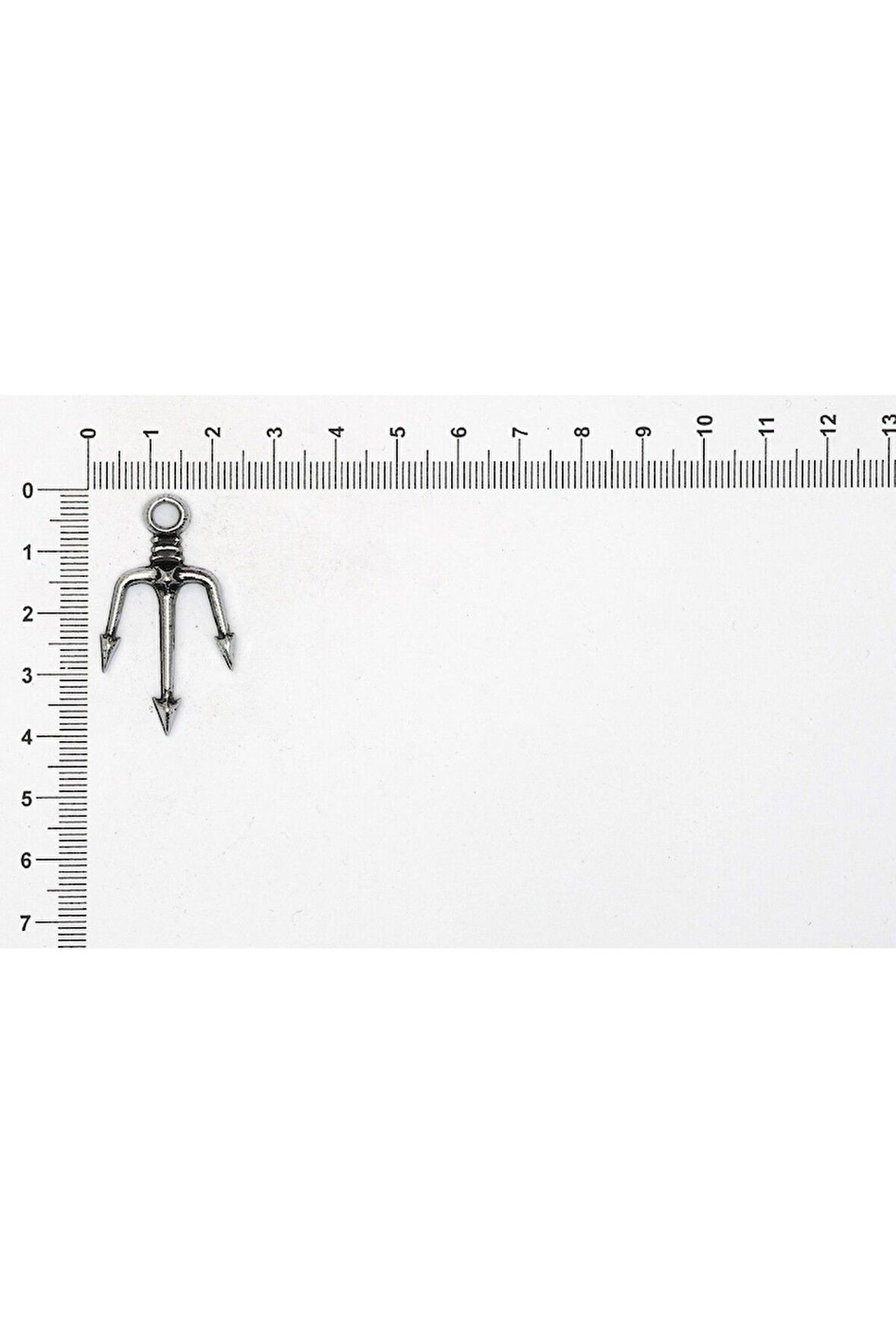MIZRAK VE OK FİGÜRÜ İLE İLGİLİ METAL AKSESUARLAR VE KOLYE UÇLARI