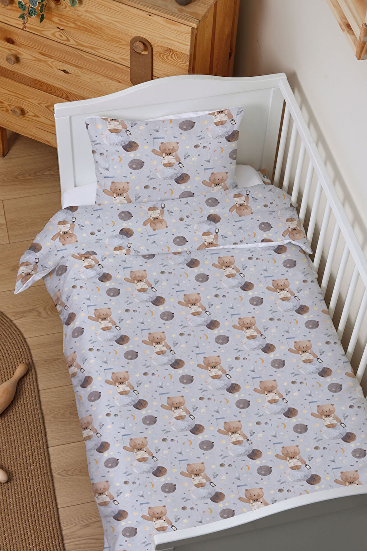 Organik Bebek Boy Nevresim Takımı (100x150) - Uzayda Ayı
