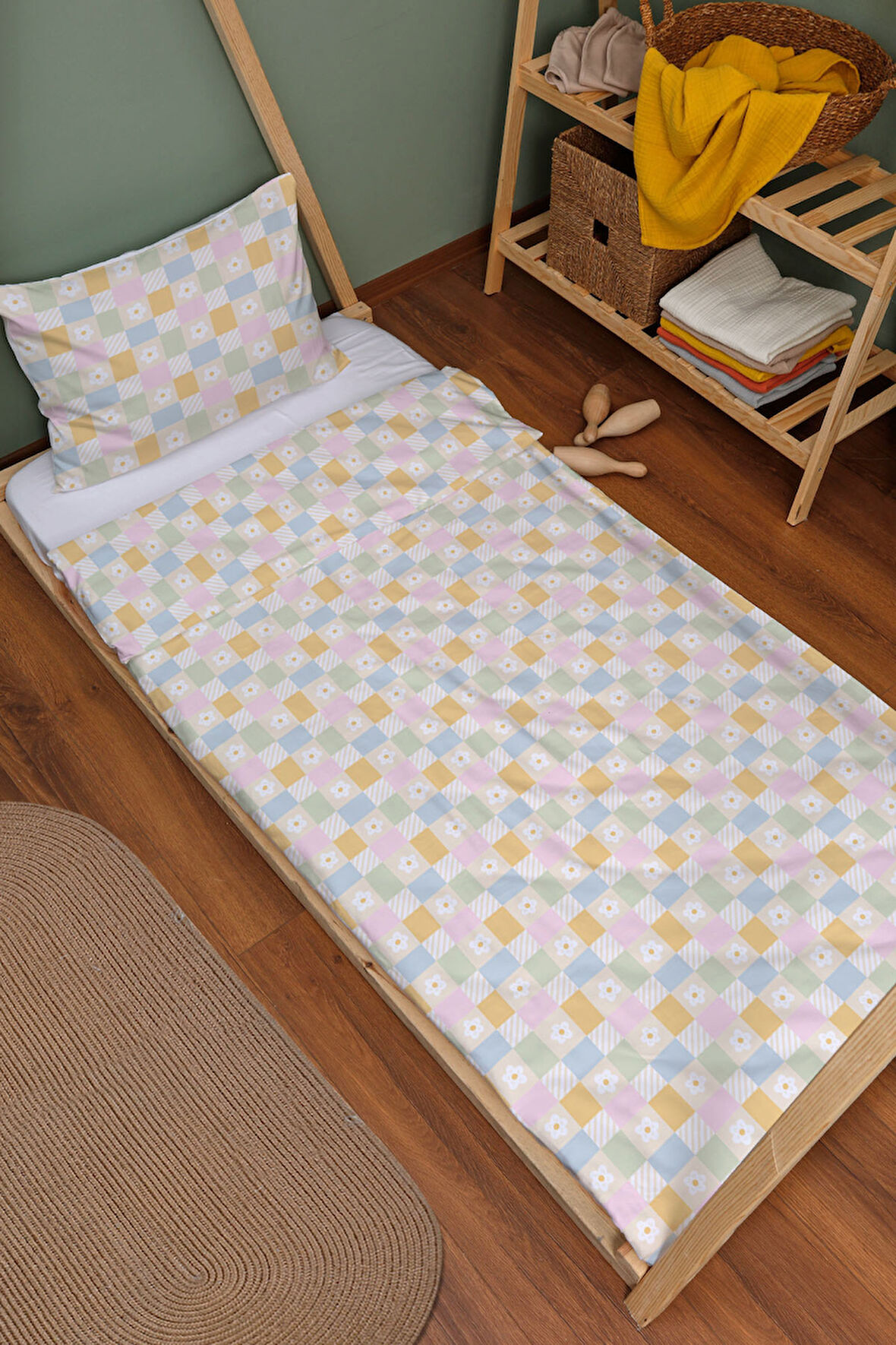 Organik Montessori Nevresim Seti (100x200) - Sihirli Karaler