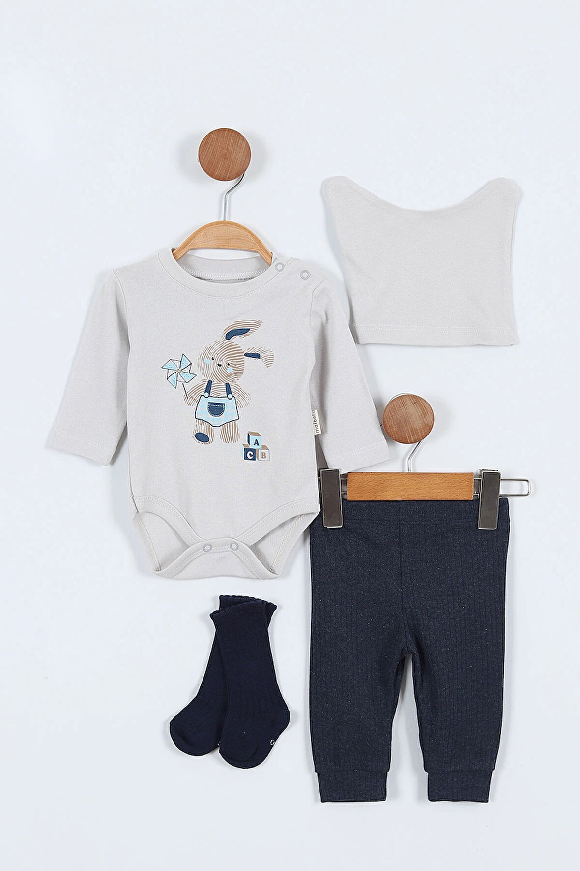 Tavşan Desenli Erkek Bebek Hastane Çıkışı Bebek Kıyafetleri Yenidoğan Hastane Çıkış Seti 4 Müslin 