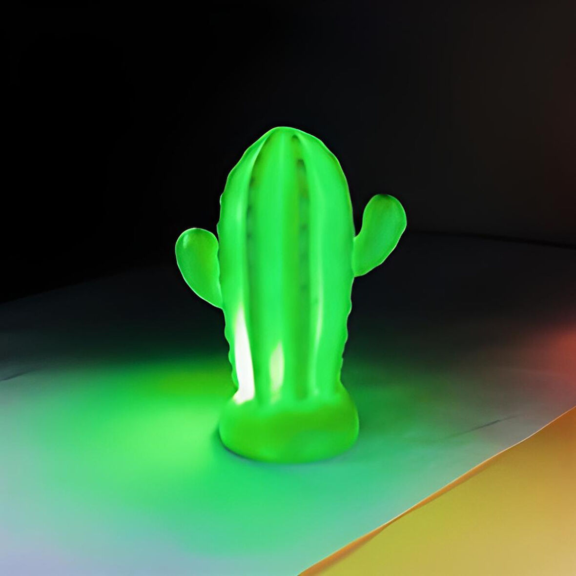 Pilli Silikon Led Işıklı Sevimli Kaktüs Gece Lambası Aydınlatması