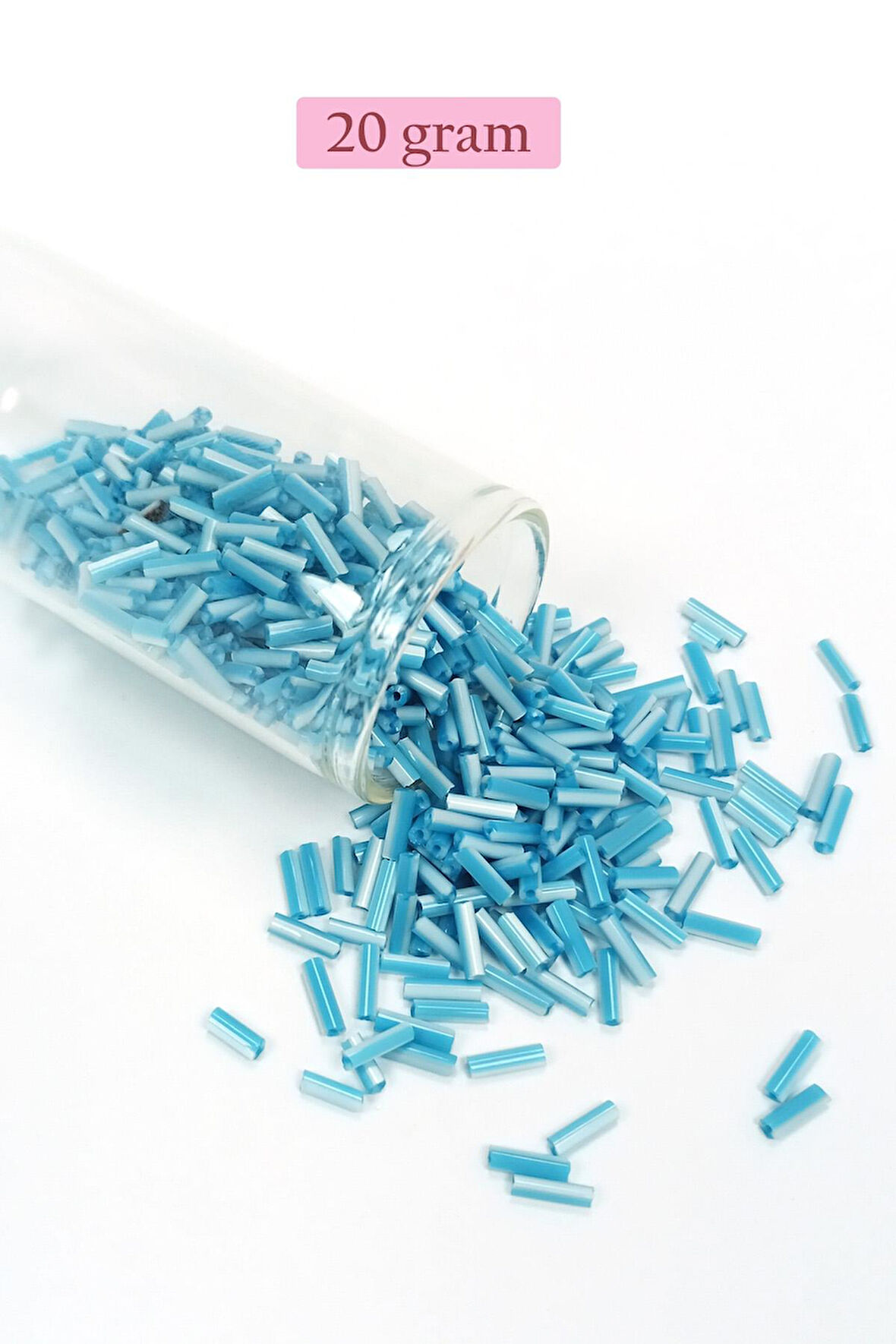 Uzun Boru Kesme Boncuk Çap 2mm Uzunluk 10 mm - 20 Gram - Açık Mavi Beyaz - BNC240