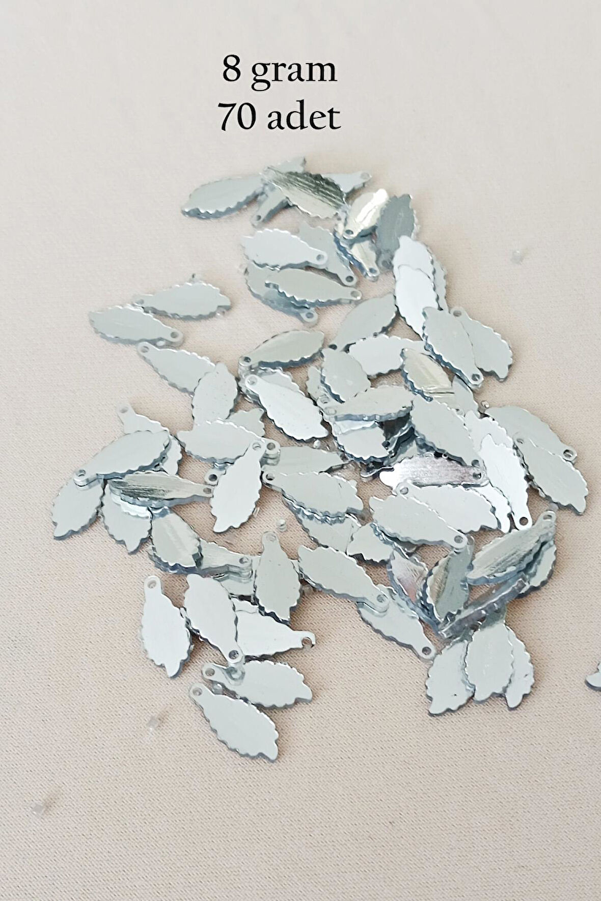 Oya Abiye Bileklik Kolye Pleksi Metalik Plastik Pul Gümüş Renk 8 gram 70 adet - BNC512