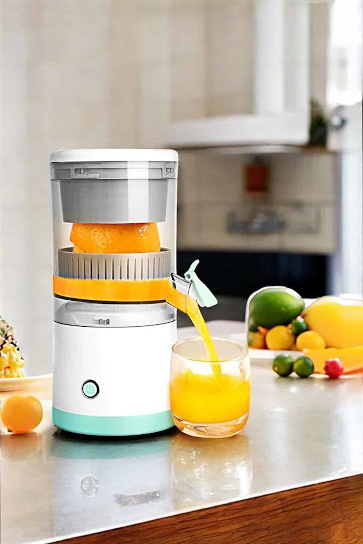 Katı Meyve Sıkacağı Taşınabilir USB Şarjlı Pratik Paslanmaz Çelik Bıçaklı