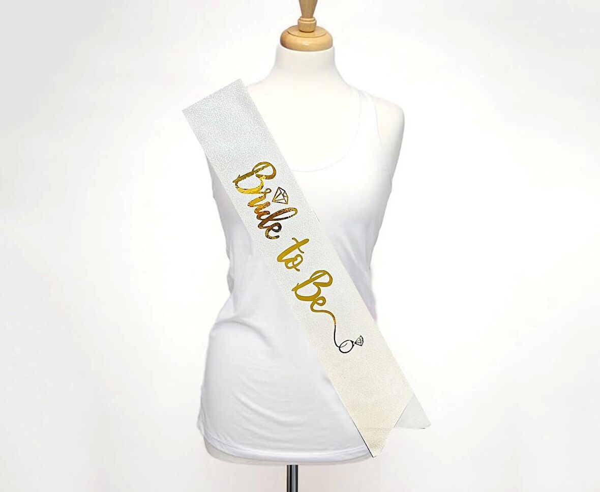 Beyaz Üzeri Altın İtalik Alyanslı Bride To Be Yazılı Simli Işıltılı Kuşak Kemer 10 cm Genişlik (CLZ)