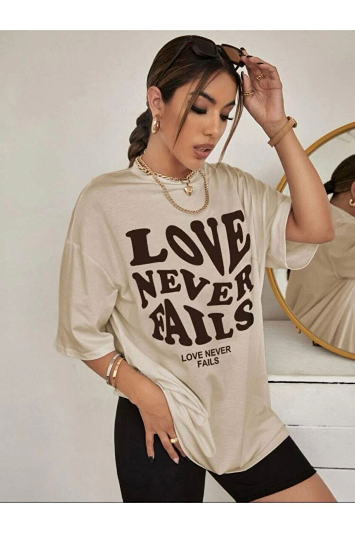 Love Never Baskılı Unisex Bej Oversize T-shirt | L