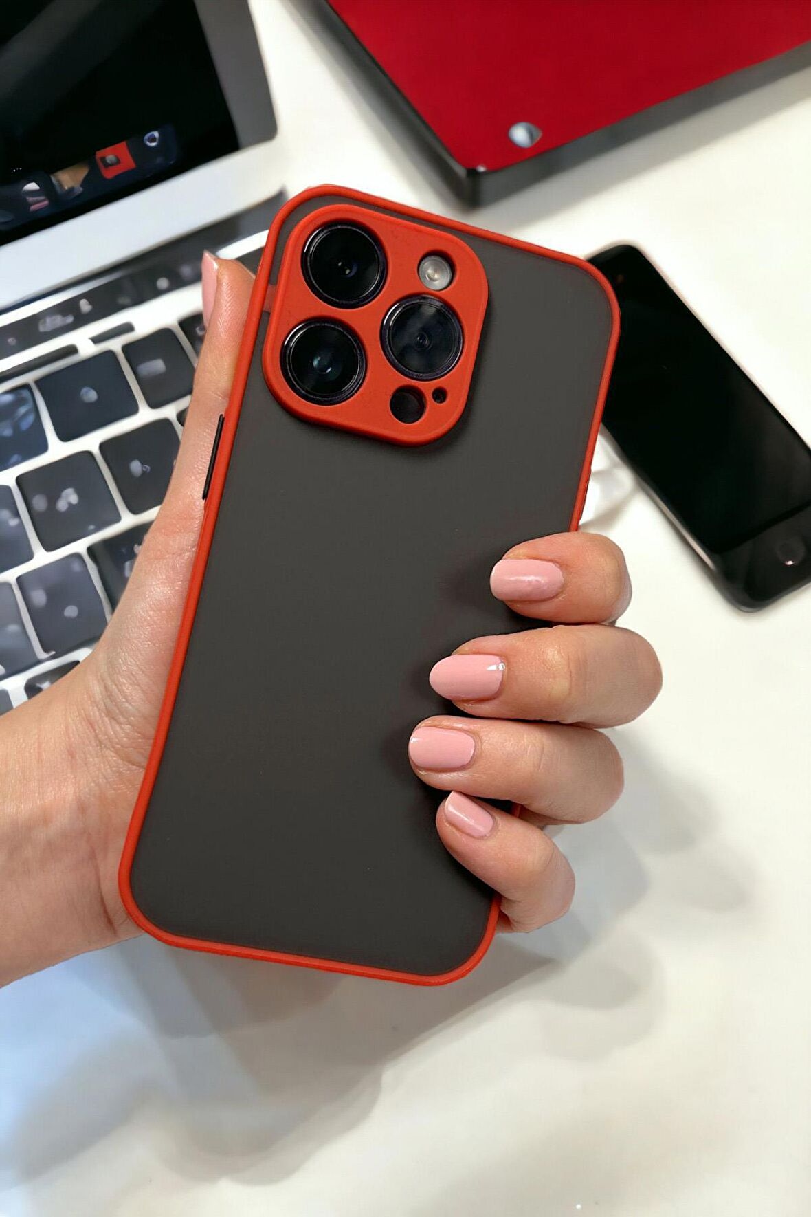 iPhone 15 Pro Uyumlu Kamera Korumalı Buzlu Şeffaf Lüx Telefon Kılıfı