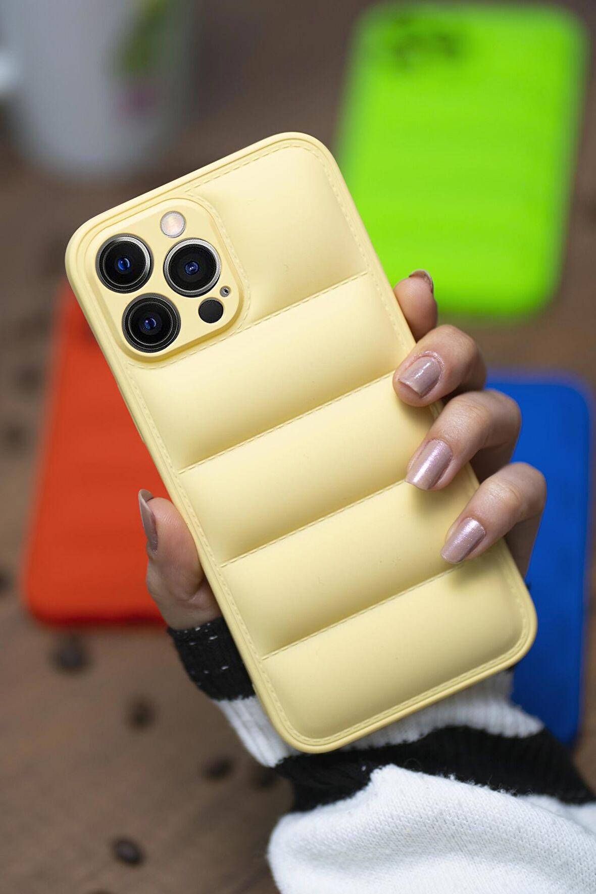 iPhone 14 Pro Max Uyumlu Airbag Puffer Silikonlu Şişme Kılıf