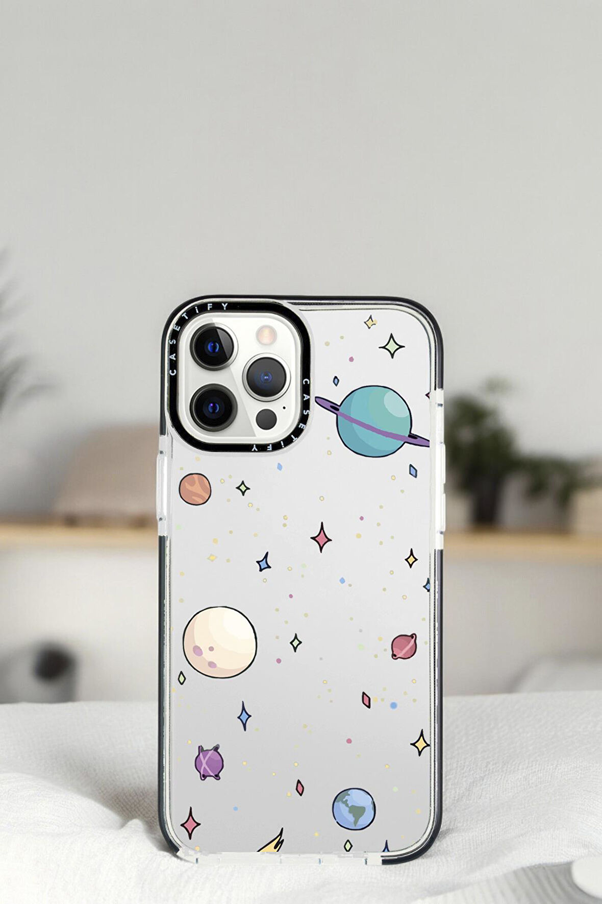 iPhone 13 Pro Gezegenler Desenli Casetify Darbe Emci Silikonlu Telefon Kılıfı