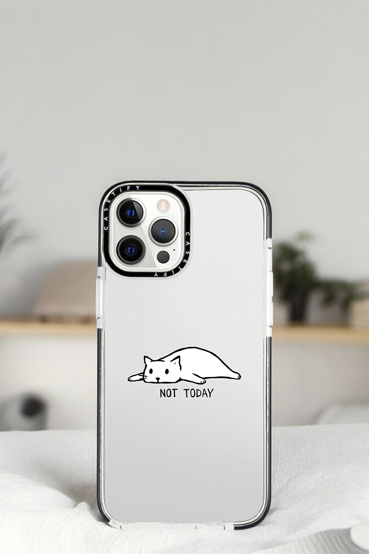 iPhone 13 Pro Not Today Desenli Casetify Darbe Emci Silikonlu Telefon Kılıfı