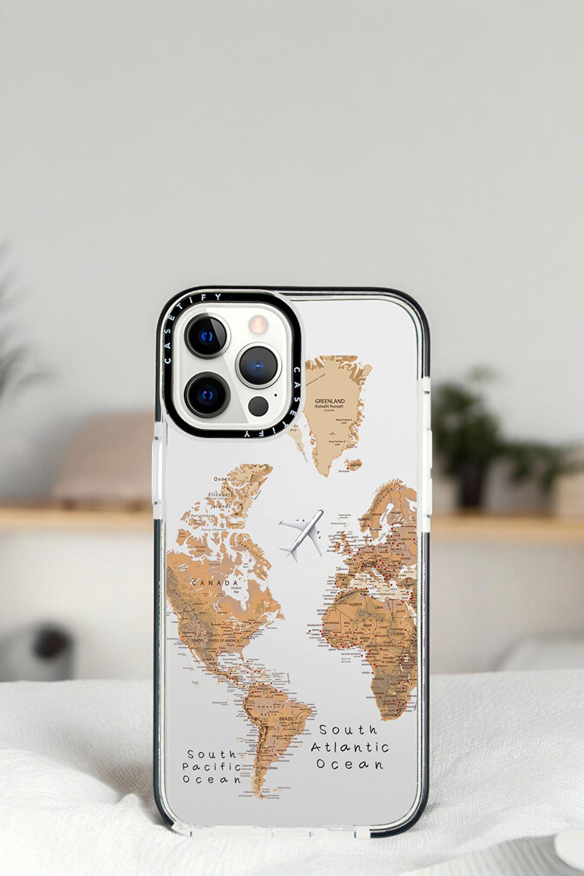 iPhone 14 Pro Max Dünya Harita Desenli Casetify Darbe Emci Silikonlu Telefon Kılıfı