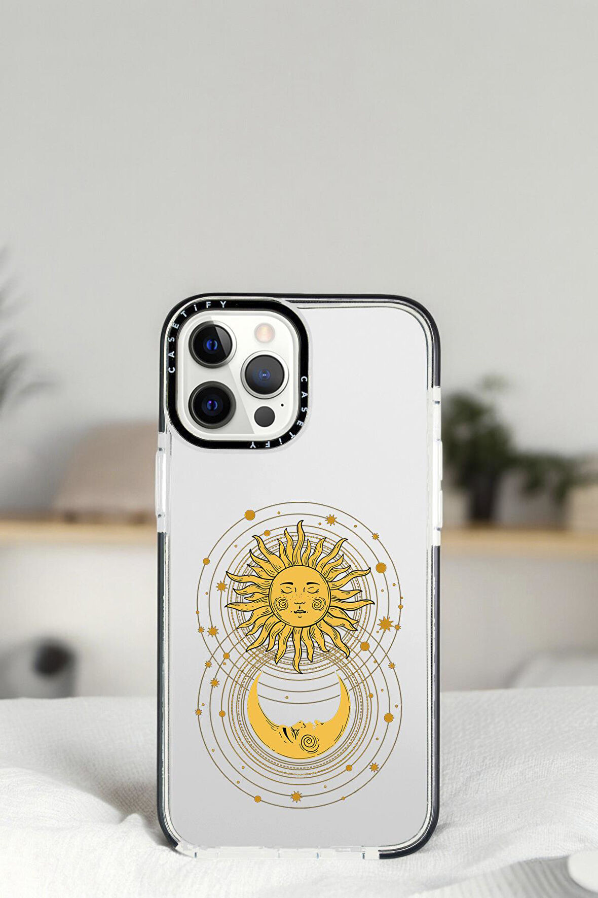 iPhone 14 Pro Max Moon and Sun Desenli Casetify Darbe Emci Silikonlu Telefon Kılıfı