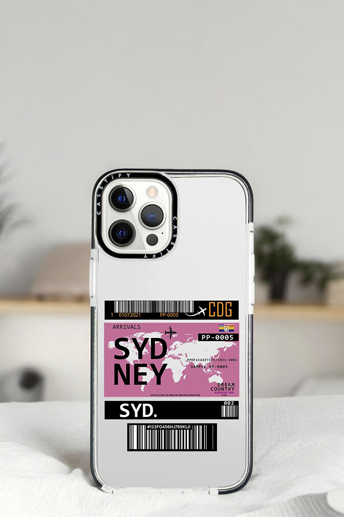 iPhone 14 Pro Max Sydney Ticket Desenli Casetify Darbe Emci Silikonlu Telefon Kılıfı